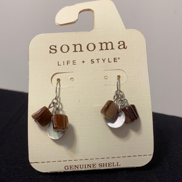 {Sonoma} Delicate Small Dangle Genuine Shell Earrings – Beach Boho Vibes
NEW - Picture 7 of 8